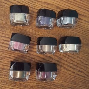 8 Younique Pigment eyeshadows